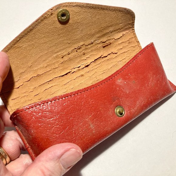 Vintage “Clement Clarke” Hard Eyeglass Case main image 8